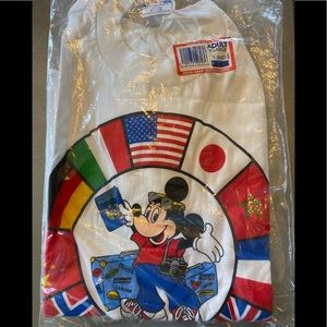 Disney EPCOT Vintage T-Shirt - NEW, STILL IN BAG